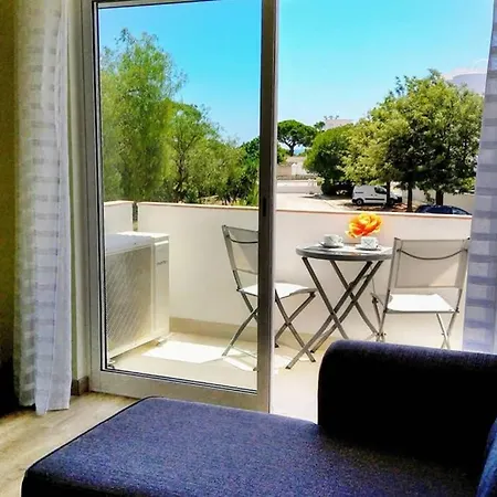 Praia Eulalia With Pool And 5 Minutes From The Beach Albufeira Exterior photo