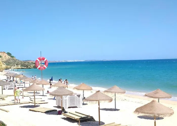 Praia Eulalia With Pool And 5 Minutes From The Beach