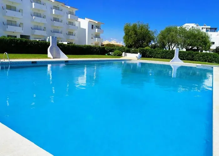 Praia Eulalia With Pool And 5 Minutes From The Beach